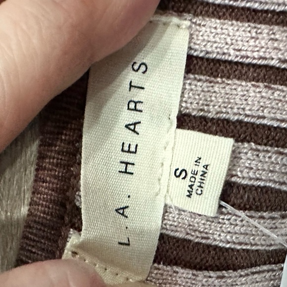 PecSun LA Hearts Color Block Halter Top Size Small NWT Beach Top - Picture 5 of 7